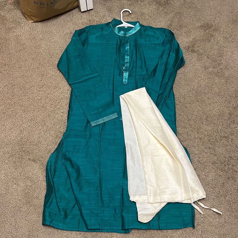 Green Kurta with leggings